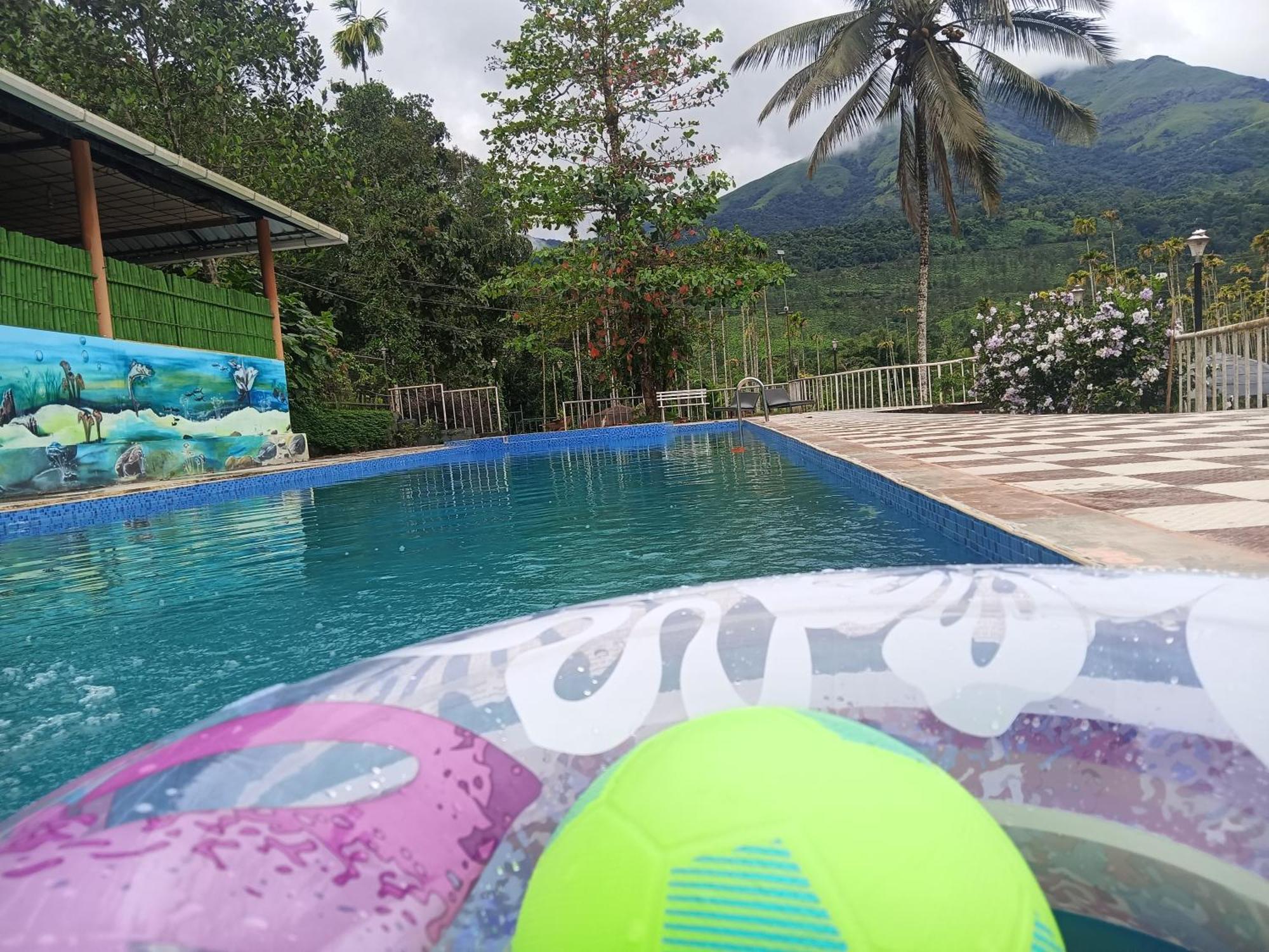 Jungle Valley Ayurvedic Spa Resort Meppādi Buitenkant foto
