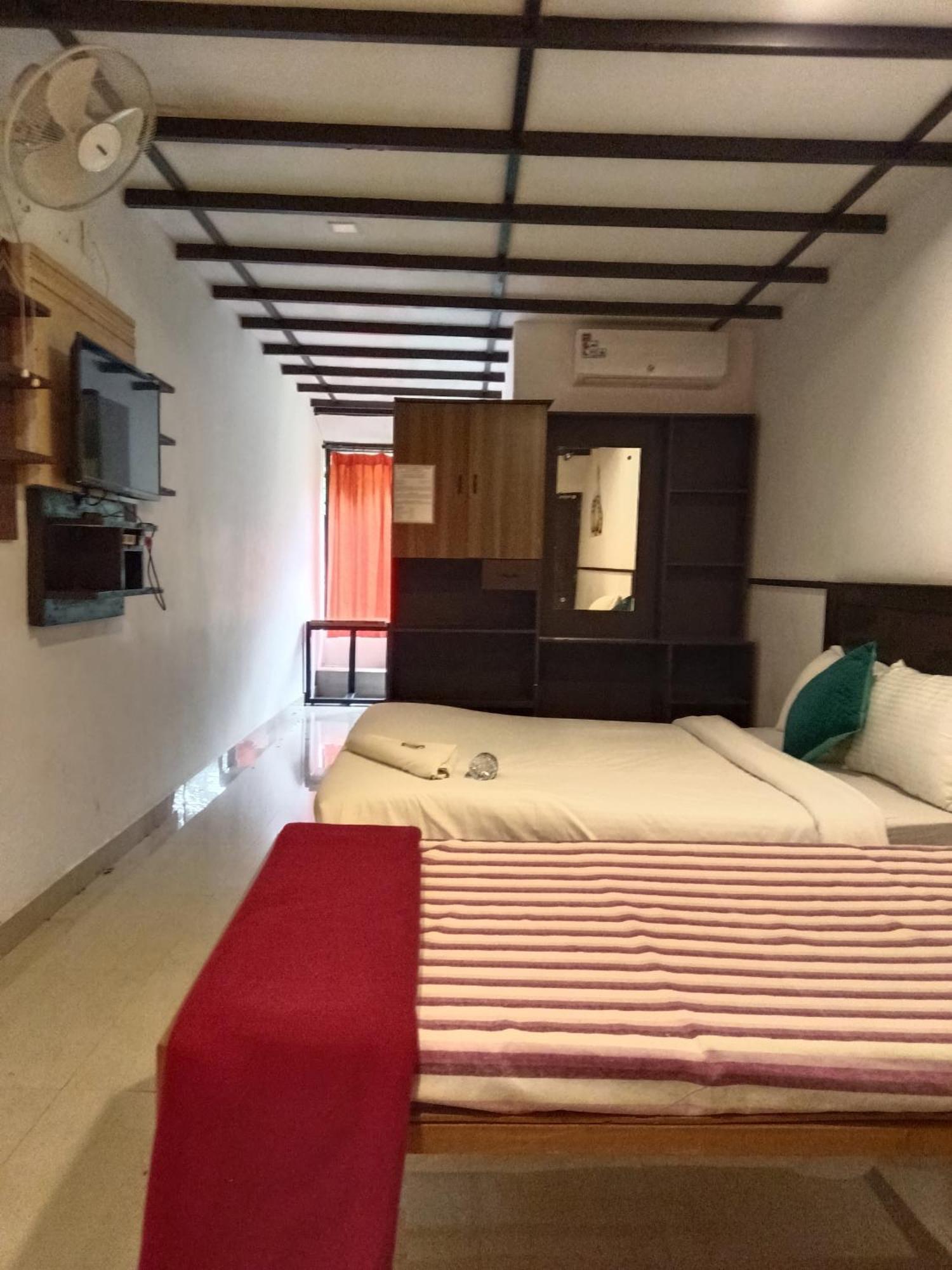 Jungle Valley Ayurvedic Spa Resort Meppādi Buitenkant foto