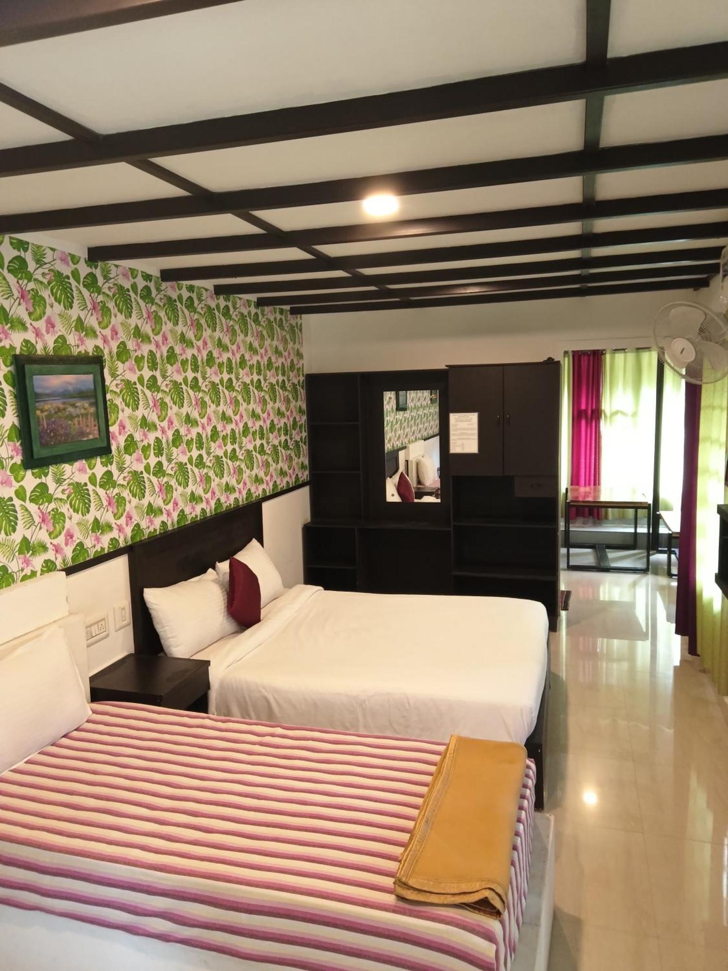 Jungle Valley Ayurvedic Spa Resort Meppādi Buitenkant foto
