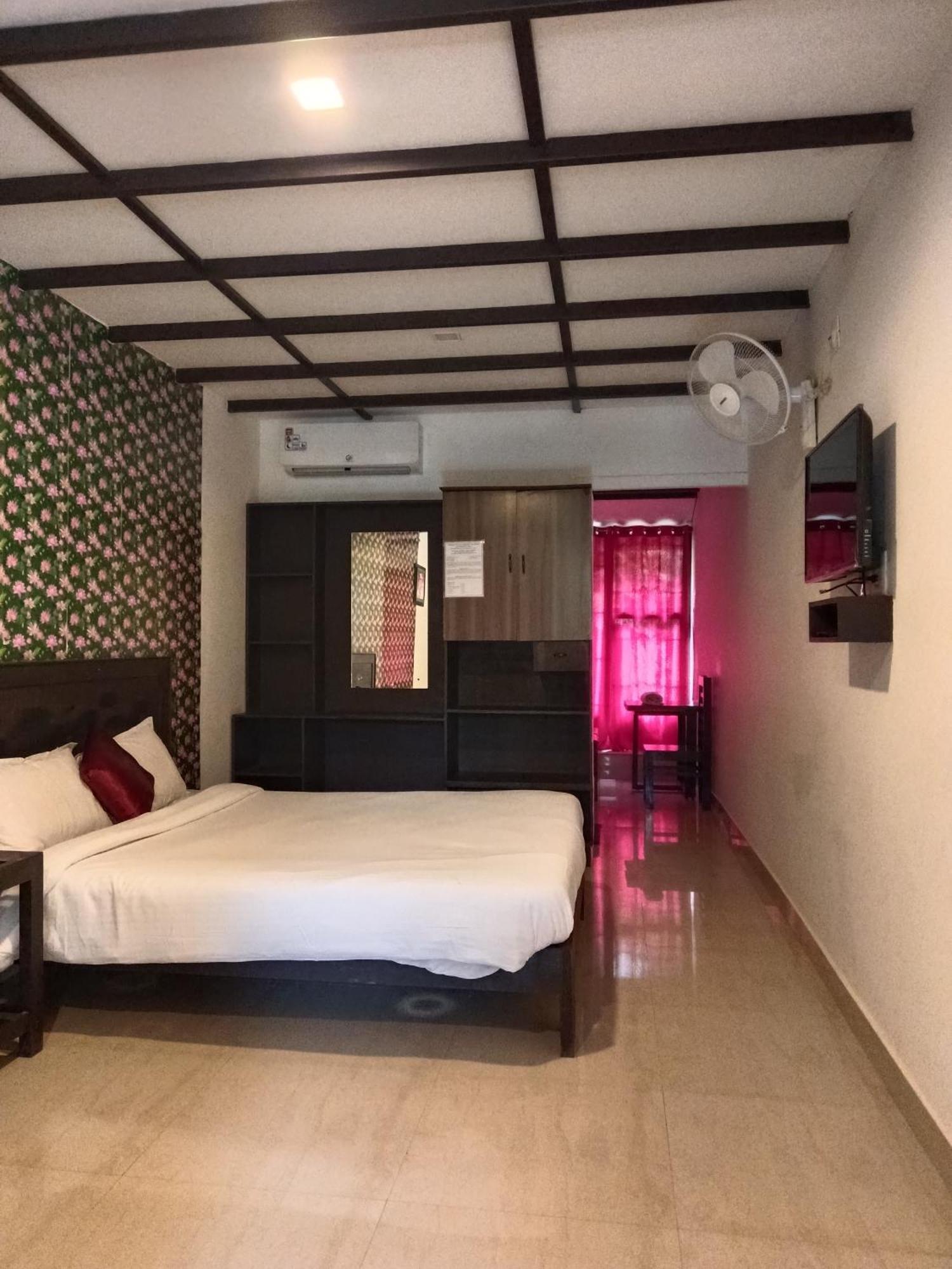 Jungle Valley Ayurvedic Spa Resort Meppādi Buitenkant foto