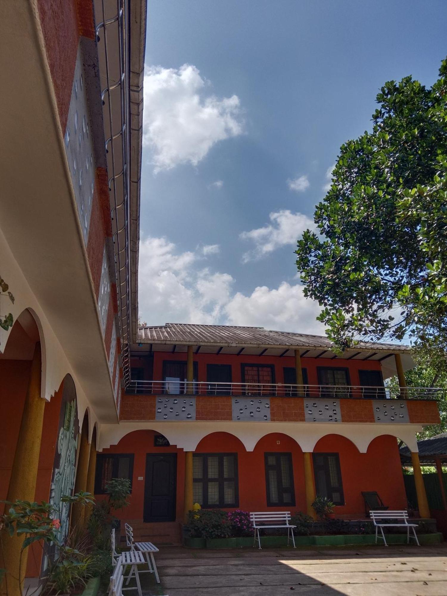 Jungle Valley Ayurvedic Spa Resort Meppādi Buitenkant foto